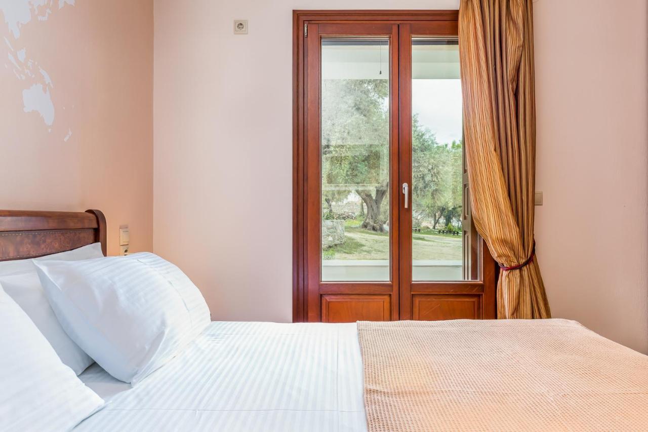 Olive Grove Apartment สโกเปลอสทาวน์ ภายนอก รูปภาพ