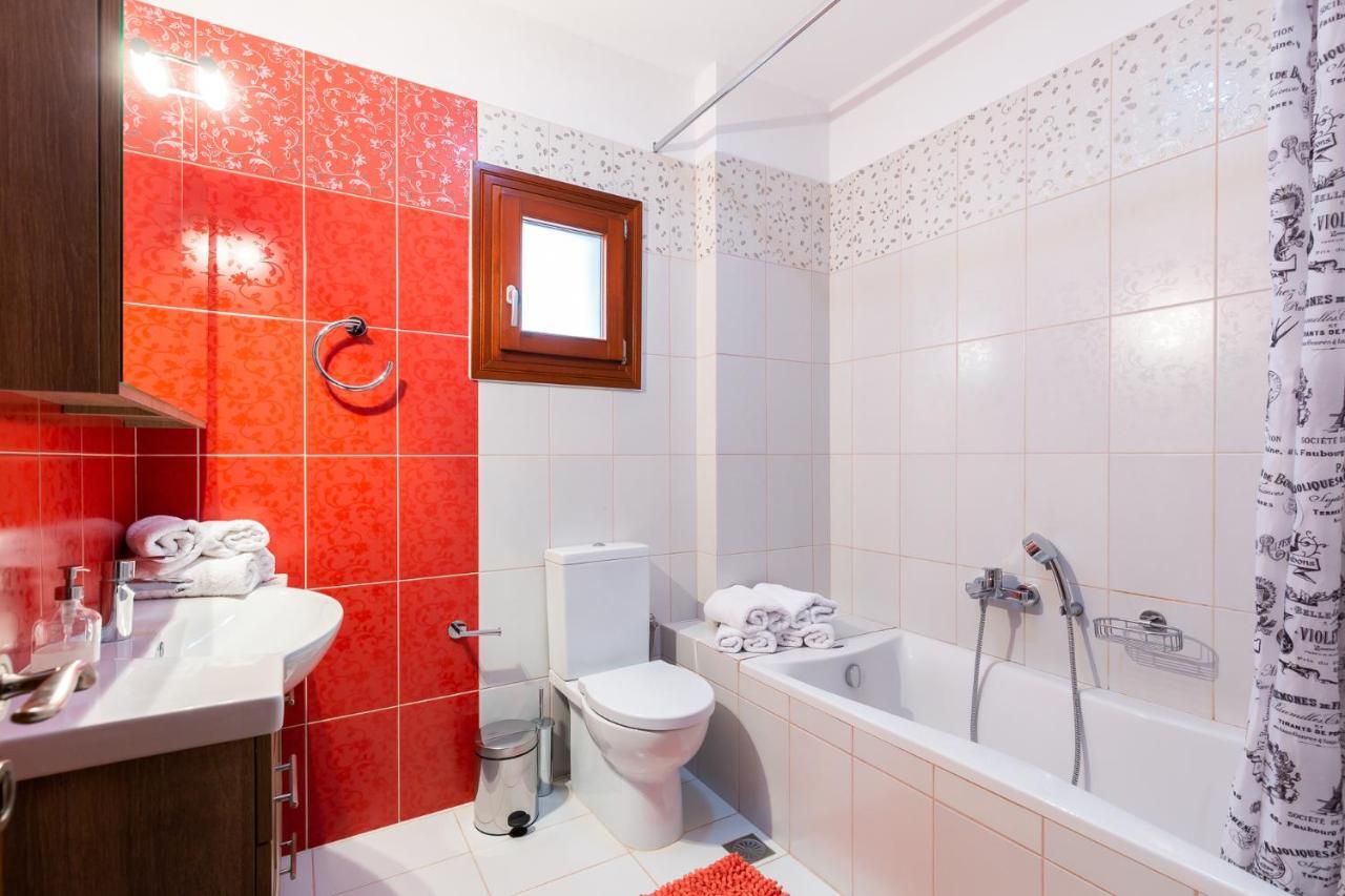 Olive Grove Apartment สโกเปลอสทาวน์ ภายนอก รูปภาพ