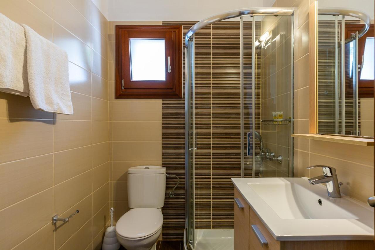 Olive Grove Apartment สโกเปลอสทาวน์ ภายนอก รูปภาพ