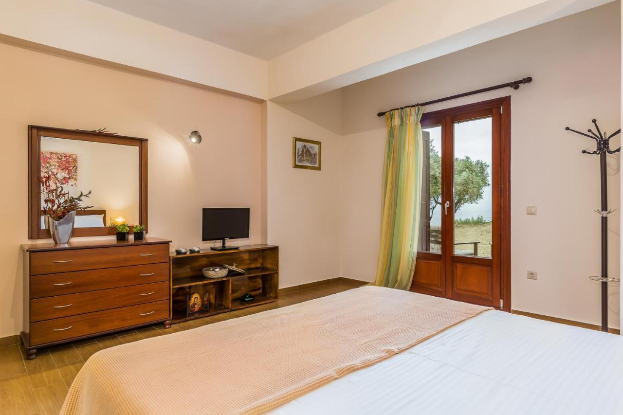 Olive Grove Apartment สโกเปลอสทาวน์ ภายนอก รูปภาพ