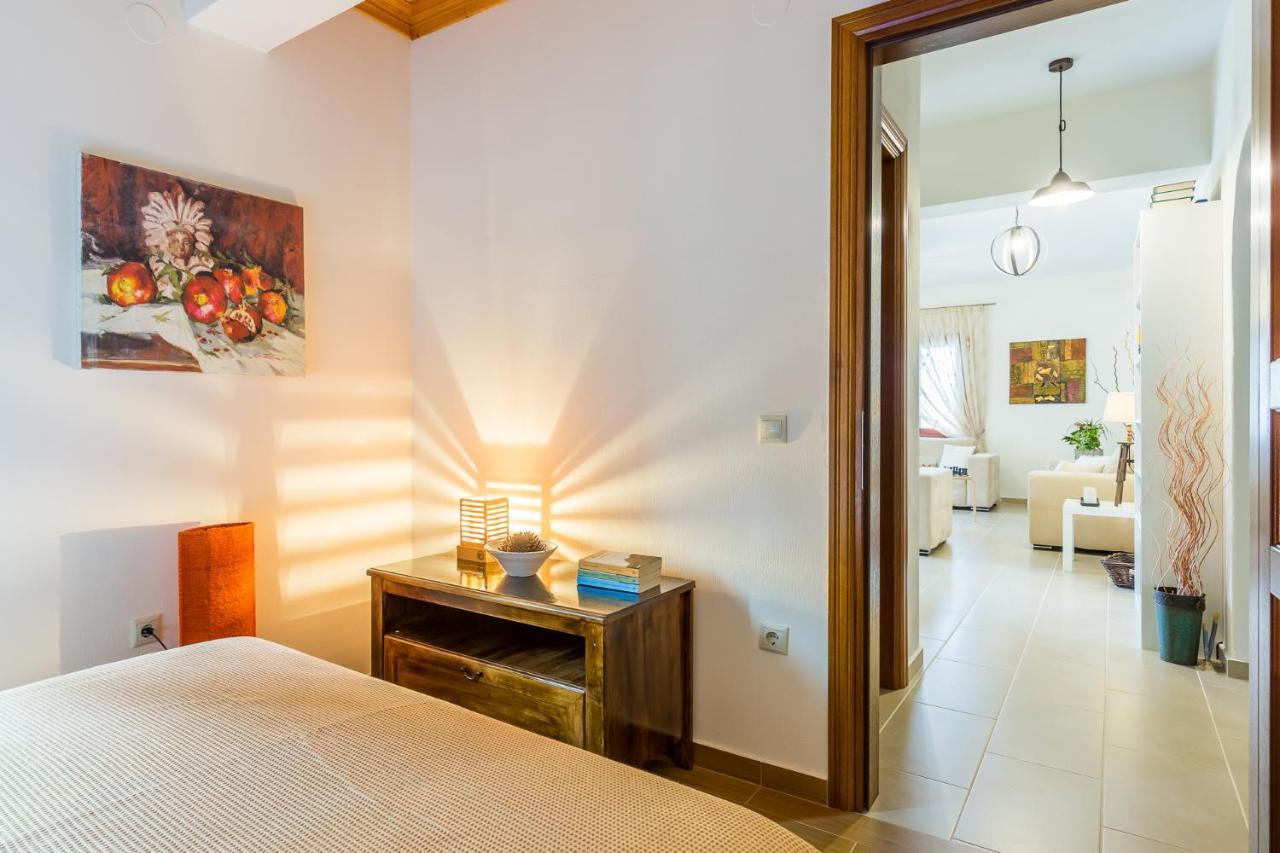 Olive Grove Apartment สโกเปลอสทาวน์ ภายนอก รูปภาพ
